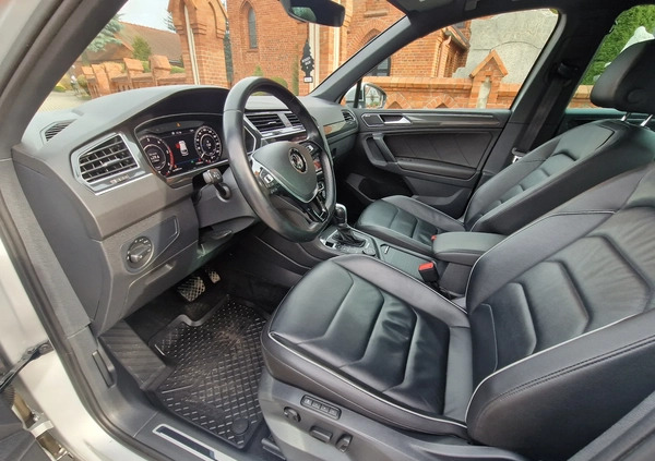 Volkswagen Tiguan cena 95500 przebieg: 177000, rok produkcji 2018 z Tczew małe 436